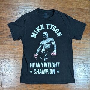 Mike Tyson‎ Heavyweight Champion Boxing Hall Of Fame Shirt Size Medium